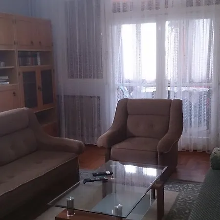 Szabo Apartman Apartman *